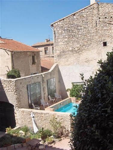 Hotel D'arlatan 3*